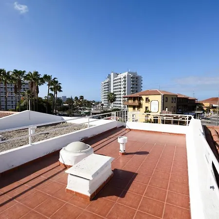 Las Flores 7 - Two Bed With 6-seater Jacuzzi Apartment Playa de las Americas (Tenerife)